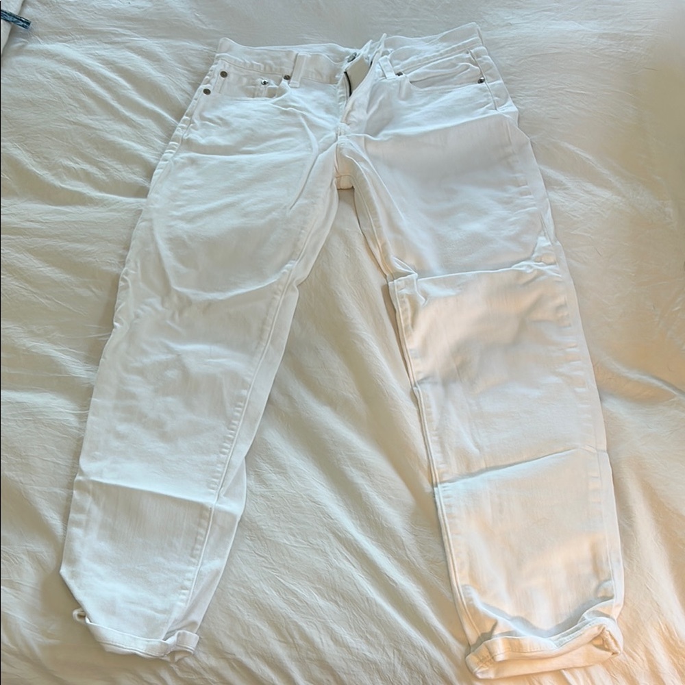 Gap Girlfriend Mid Rise White Denim Pant